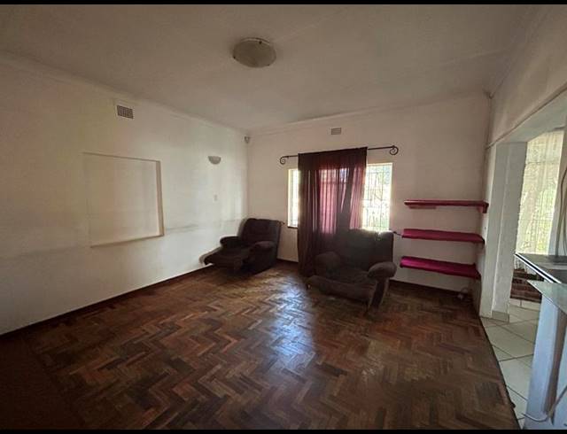 4 BEDROOM PROPERTY TO RENT IN LYTTELTON